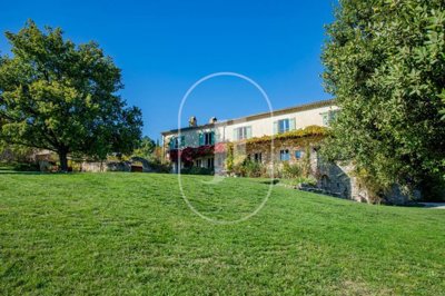 1 - Salles-sous-Bois, House