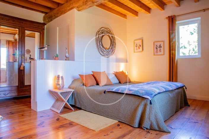 Image No.10-Maison de 8 chambres à vendre à Salles-sous-Bois