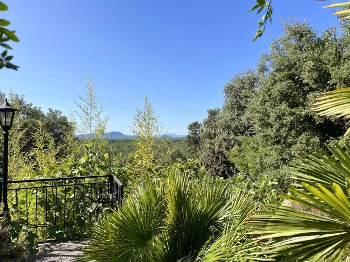 Image No.32-4 Bed House for sale