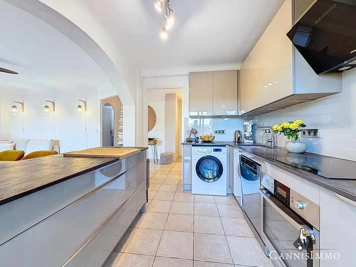 Image No.3-2 Bed Apartment for sale