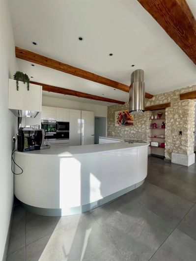 Image No.14-5 Bed House for sale