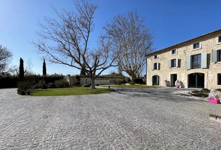 Image No.2-5 Bed House for sale