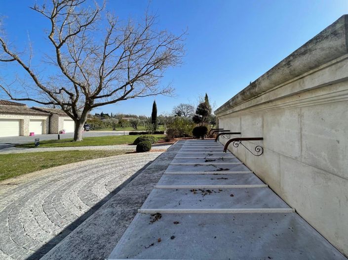 Image No.6-Maison de 5 chambres à vendre à L'Isle-sur-la-Sorgue