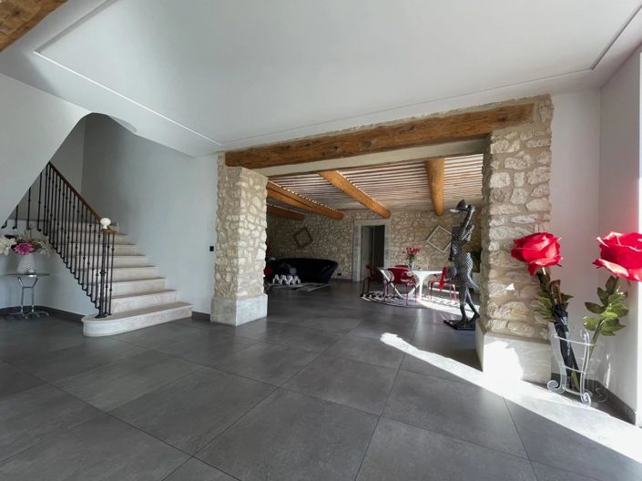 Image No.8-Maison de 5 chambres à vendre à L'Isle-sur-la-Sorgue