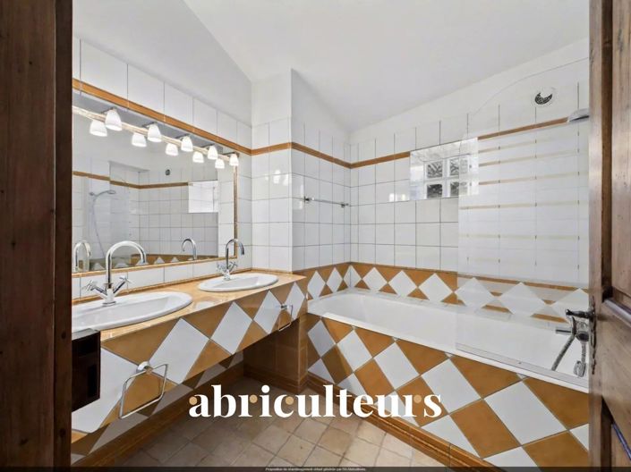 Image No.16-Maison de 5 chambres à vendre à Cheval-Blanc