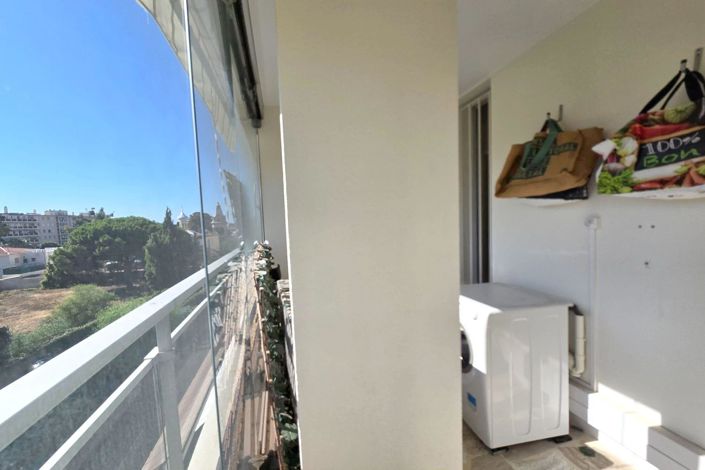 Image No.12-Apartment for sale