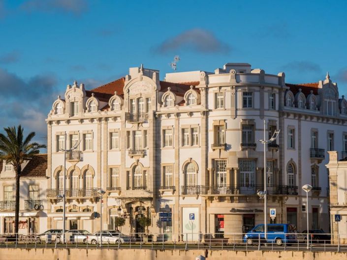 Image No.13-3 Bed Apartment for sale