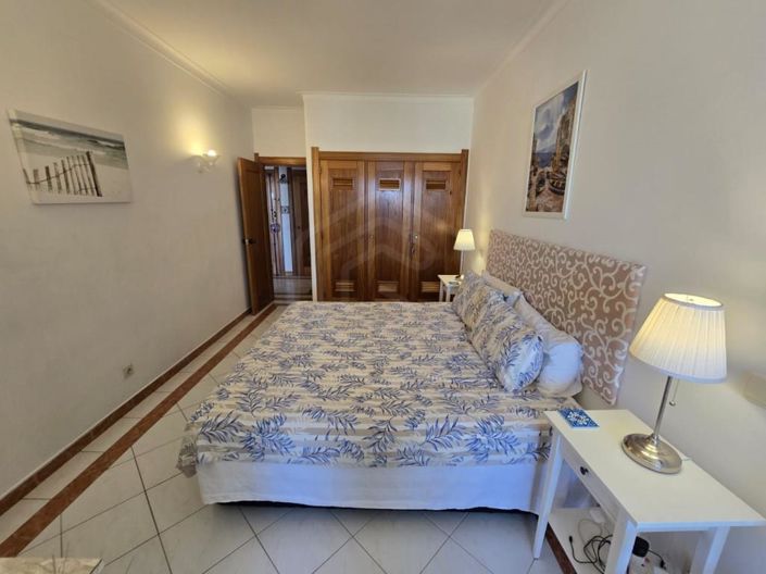 Image No.20-2 Bed Apartment for sale