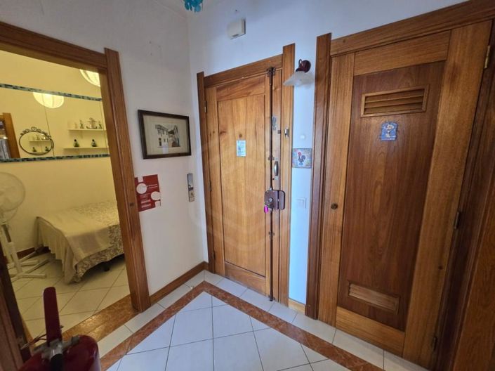 Image No.26-1 Bed Apartment for sale