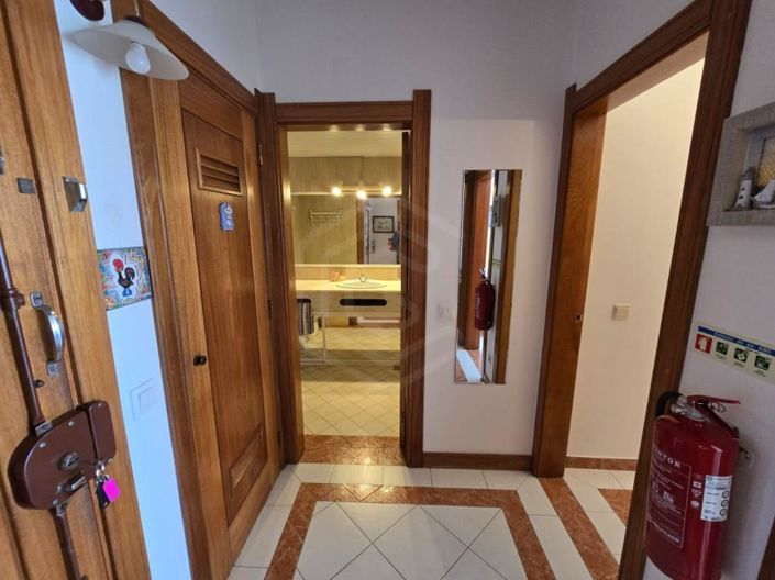 Image No.26-2 Bed Apartment for sale