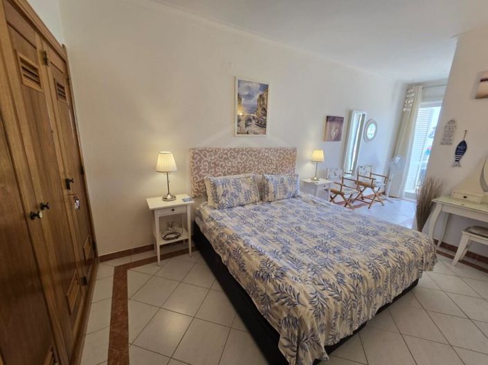 Image No.26-2 Bed Apartment for sale