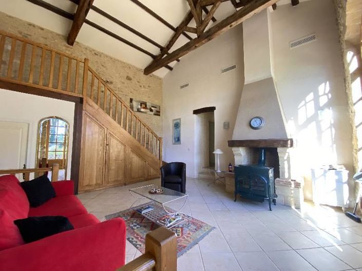 Image No.3-4 Bed House for sale