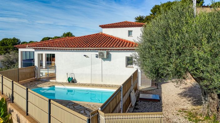 Image No.3-5 Bed House for sale