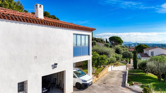 Image No.4-5 Bed House for sale