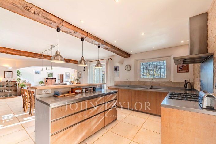 Image No.13-5 Bed House for sale