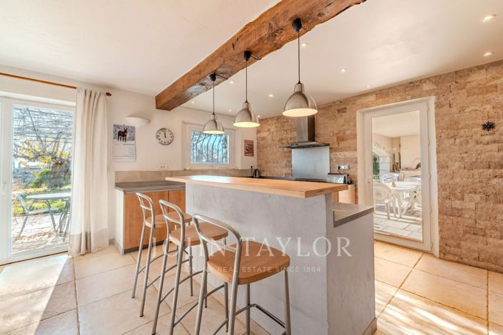 Image No.14-5 Bed House for sale