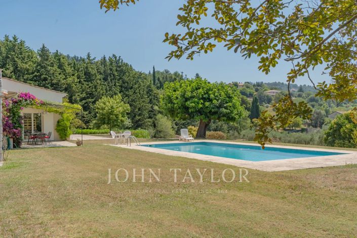Image No.3-5 Bed House for sale