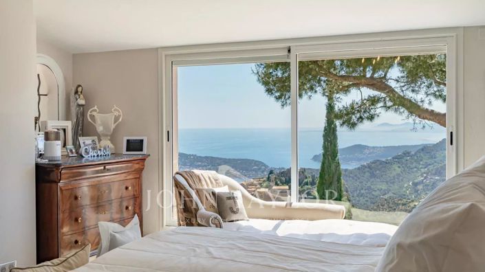 Image No.7-4 Bed House for sale