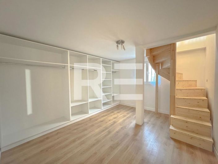 Image No.11-Maison de 3 chambres à vendre à Saint-Gilles