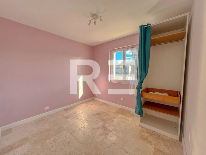 Image No.8-Maison de 3 chambres à vendre à Saint-Gilles