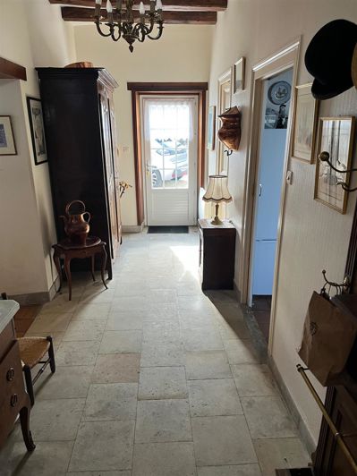 Image No.13-4 Bed House for sale