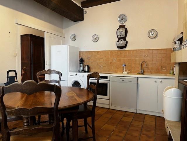 Image No.14-4 Bed House for sale