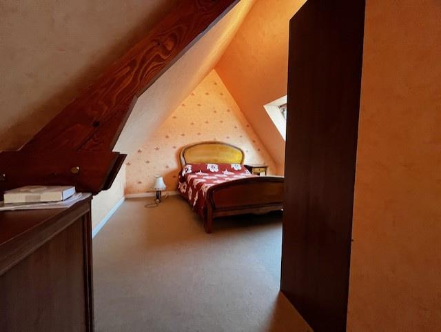 Image No.9-4 Bed House for sale