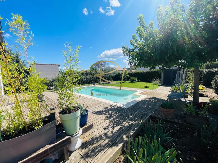 Image No.2-Maison de 3 chambres à vendre à Vallon-Pont-d'Arc