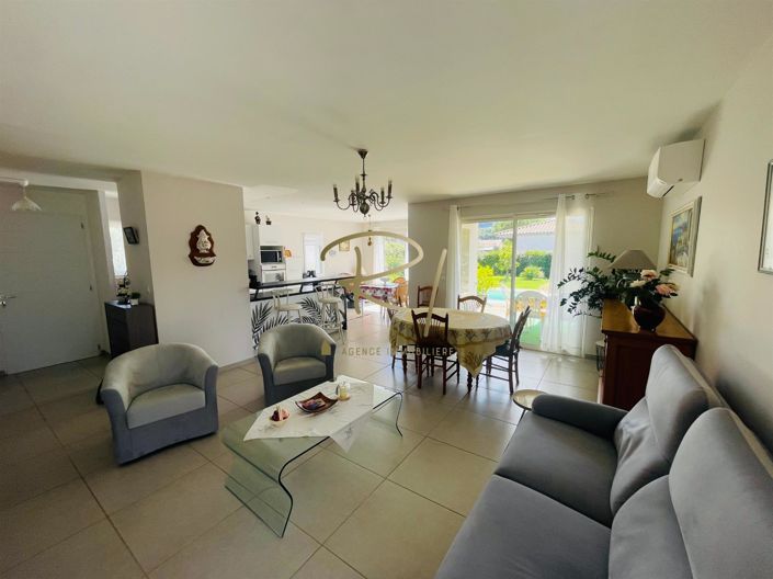 Image No.5-Maison de 3 chambres à vendre à Vallon-Pont-d'Arc