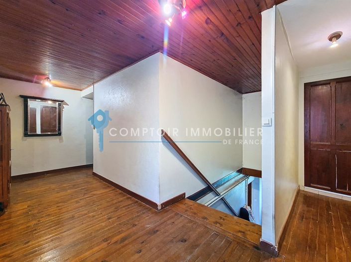 Image No.11-5 Bed House for sale