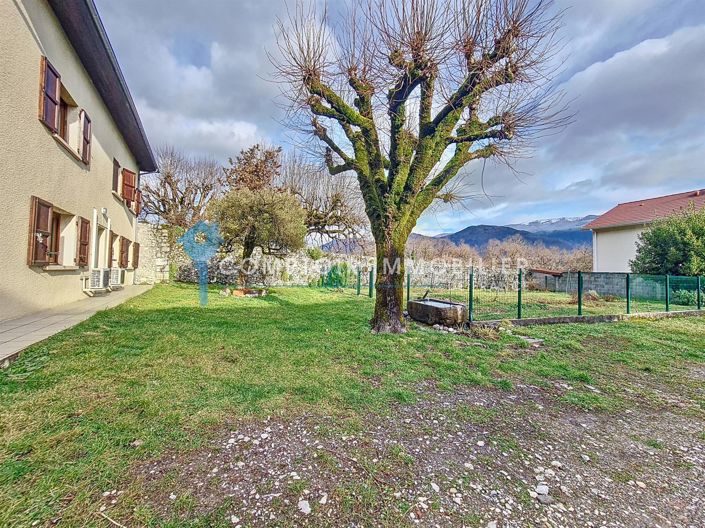 Image No.12-5 Bed House for sale