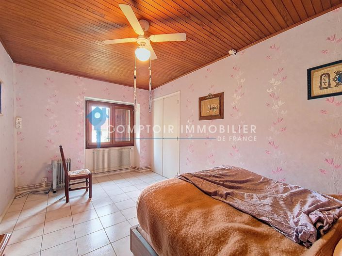 Image No.15-5 Bed House for sale