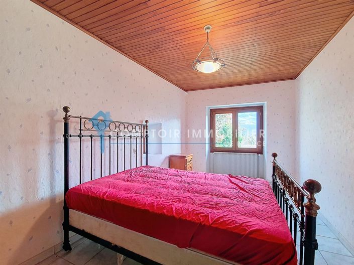 Image No.18-5 Bed House for sale