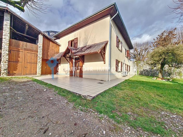 Image No.19-5 Bed House for sale