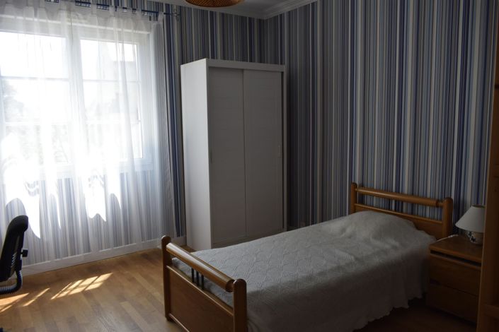 Image No.12-5 Bed House for sale