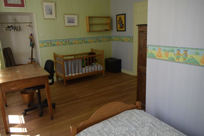 Image No.21-5 Bed House for sale