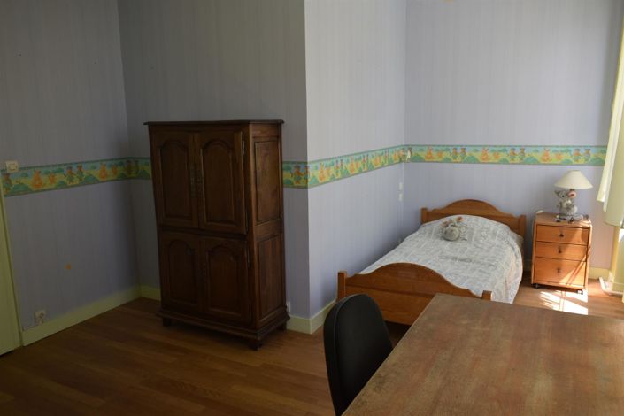 Image No.22-5 Bed House for sale