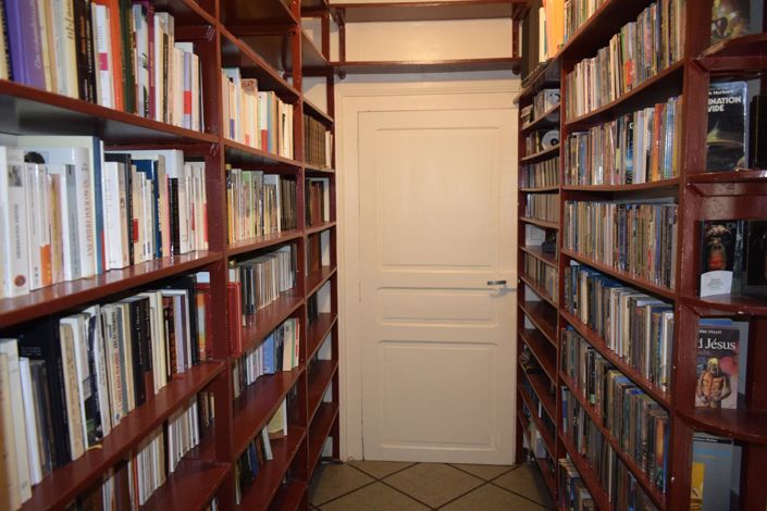 Image No.24-5 Bed House for sale