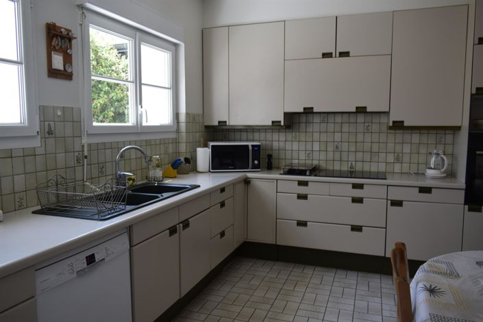 Image No.4-5 Bed House for sale