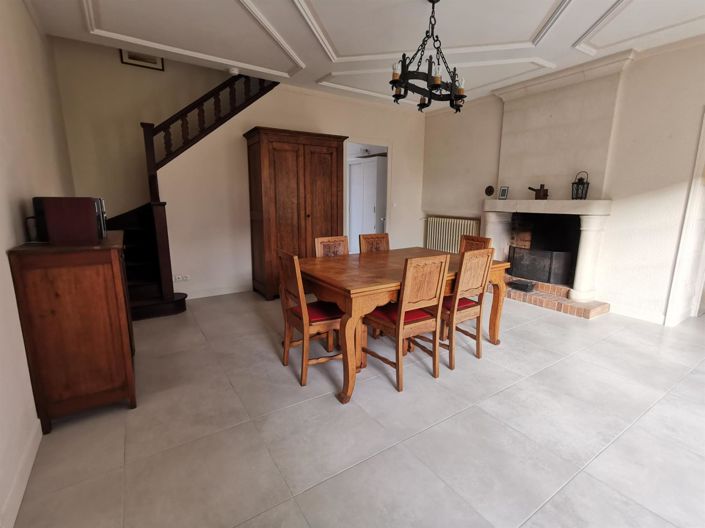 Image No.42-5 Bed House for sale