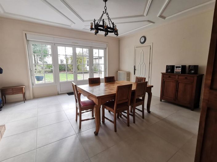 Image No.43-5 Bed House for sale