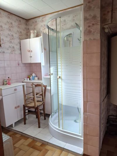 Image No.10-3 Bed House for sale