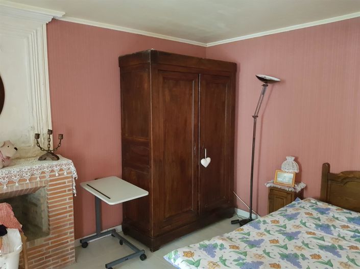 Image No.2-3 Bed House for sale