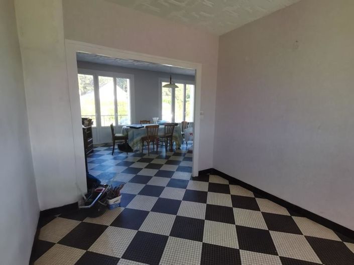 Image No.2-3 Bed House for sale