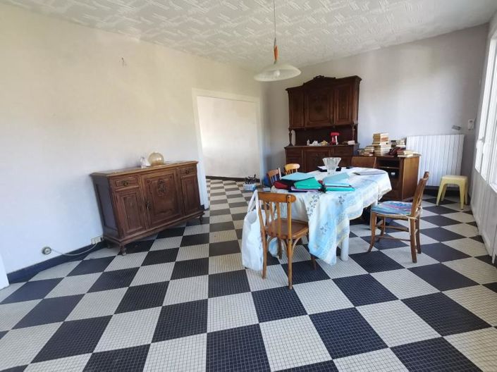 Image No.5-3 Bed House for sale