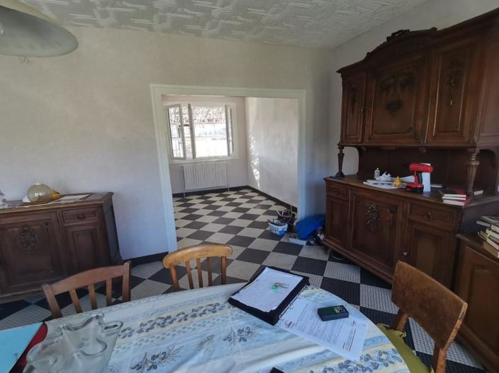 Image No.6-3 Bed House for sale