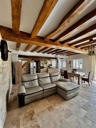 Image No.4-3 Bed House for sale