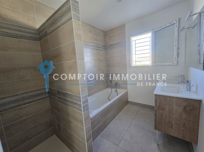 Image No.5-3 Bed House for sale