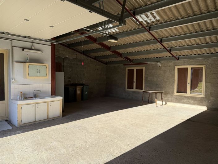 Image No.16-4 Bed House for sale