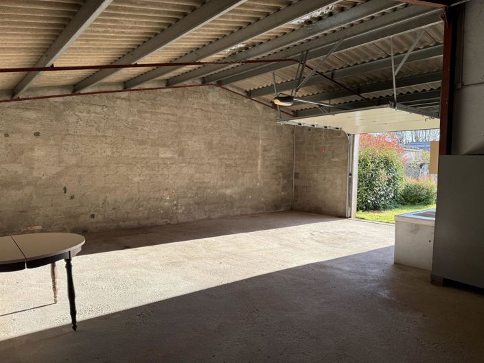 Image No.17-4 Bed House for sale